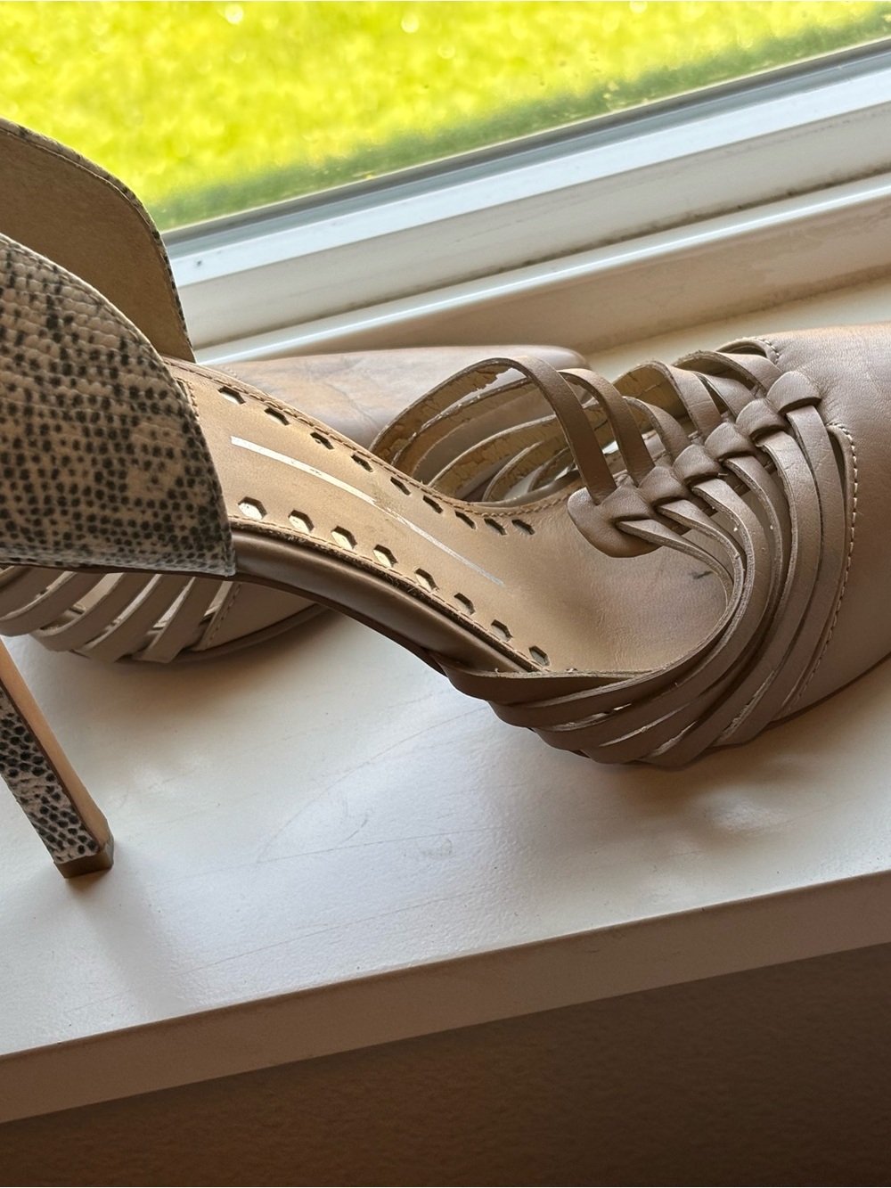 Dolce Vita Caged Stappy Pointed Toe D’Orsay Hills Tan-Snakeskin READ CONDITION